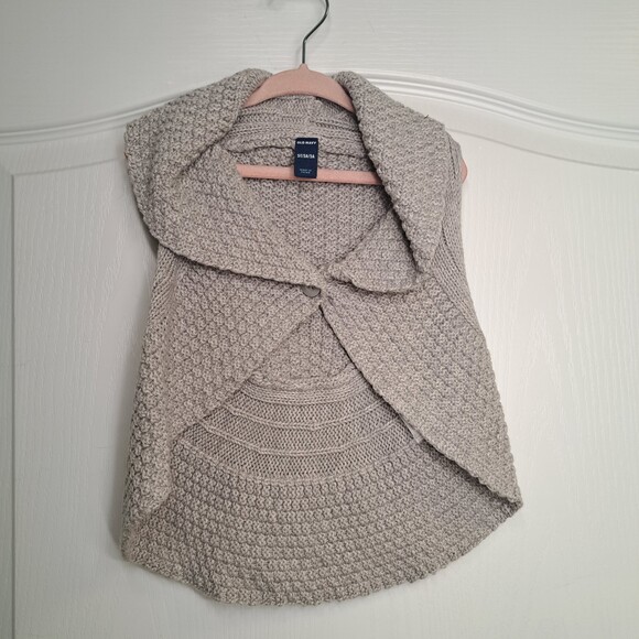 Old Navy Gray Knit Vest - Picture 1 of 4